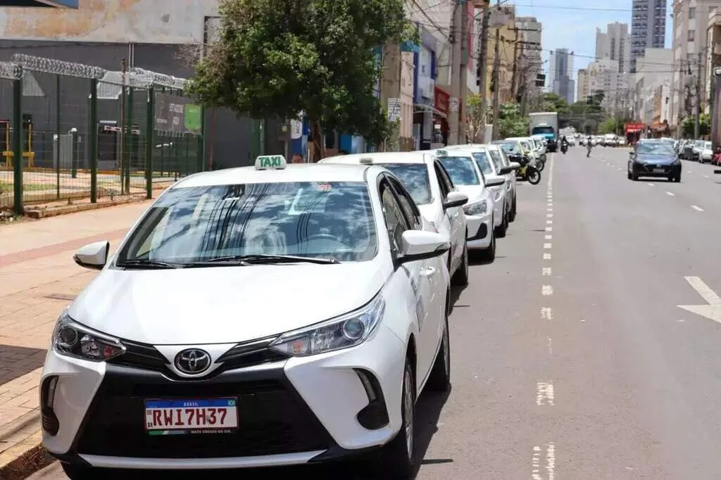 Das faixas exclusivas à sobrevida dos carros: veja novas regras para taxistas