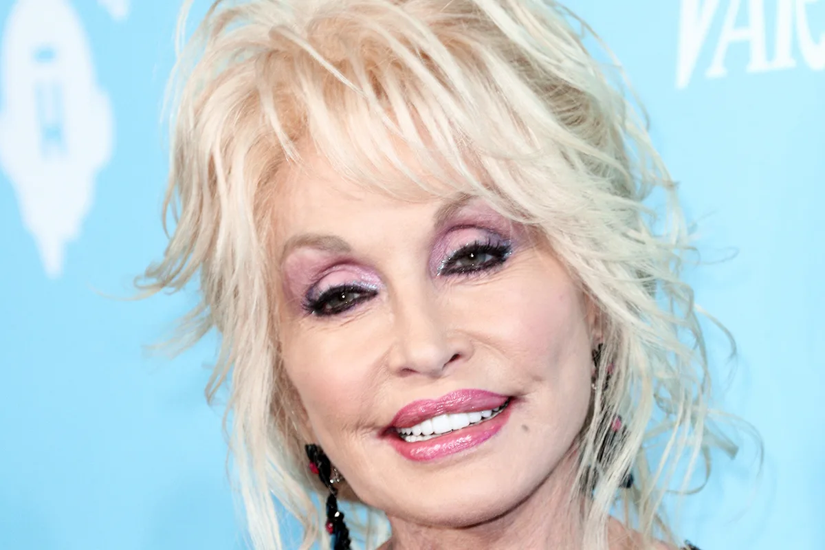 O que Dolly Parton falou no último vídeo que gravou
