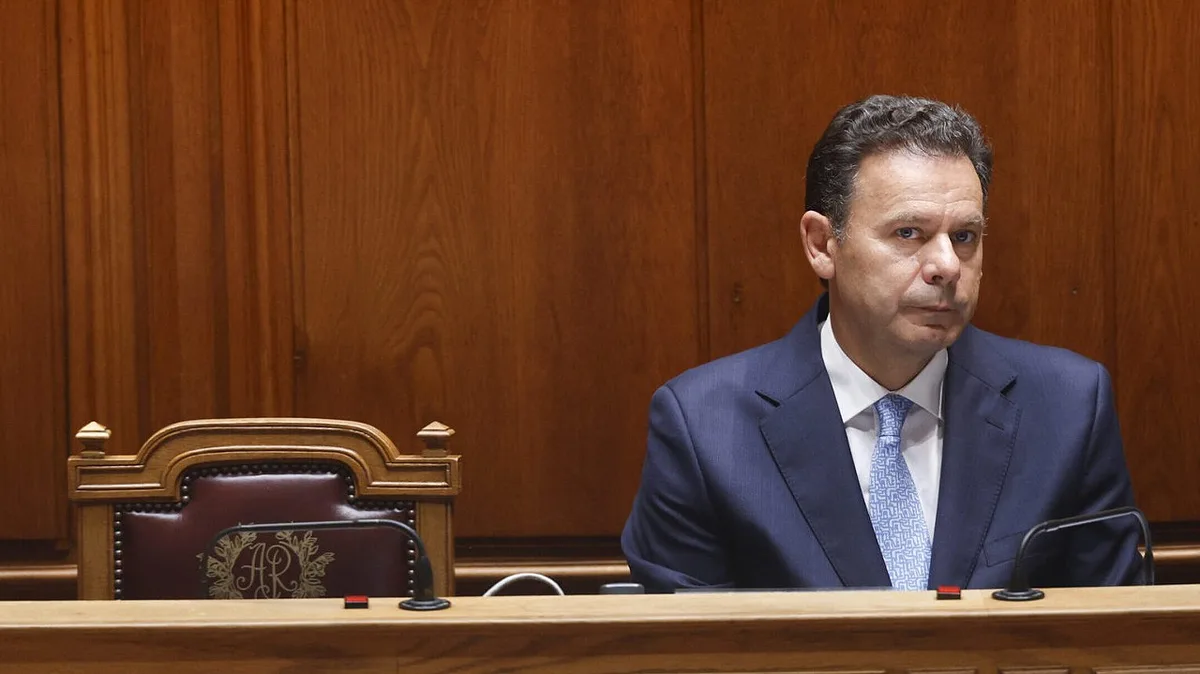 Erro em quase 3.000 pensões obriga a devolver dinheiro: Montenegro garante que não há cortes