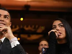 "Intim, voller Liebe" : Georgina und Ronaldo heiraten im Wohnzimmer