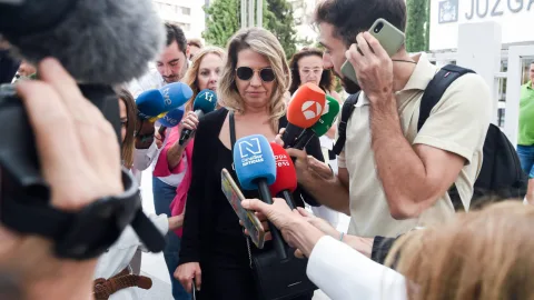 La asesora de BegoÃ±a GÃ³mez pide su absoluciÃ³n y la condena en costas a la acusaciÃ³n de Hazte OÃ­r: "No cabe mayor temeridad"