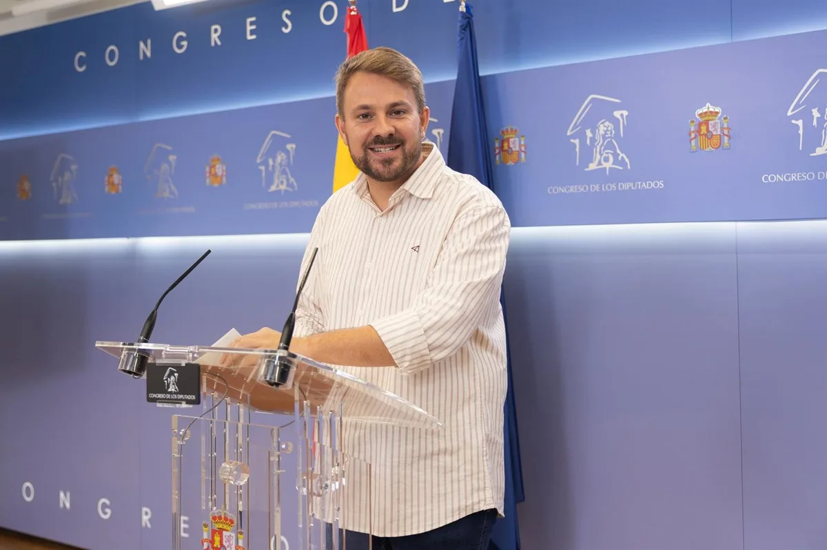 Compromís ve dos opciones sobre el informe policial de Ceuta: La Policía "oculta información" o Marlaska "miente"