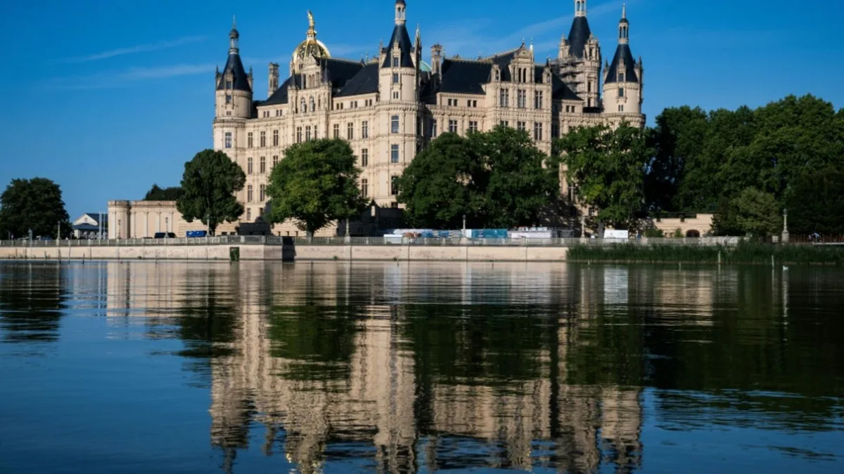 Hohe Spritpreise dominieren Debatten vor Landtagswahl in Mecklenburg-Vorpommern