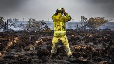 Brand in Belgien eingekreist - Lage im Hohen Venn kompliziert