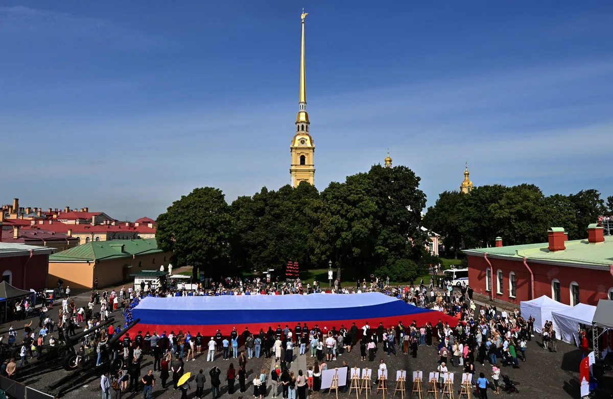 Un teniente coronel ruso muere al explotar su coche en San Petersburgo
