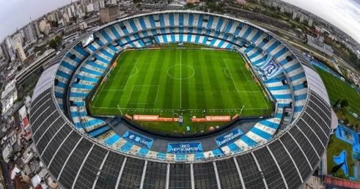 ¿Por qué se llama Presidente Perón la cancha de Racing?