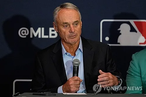 MLB, 2029년부터 162경기→154경기로 축소 추진…PS는 확대