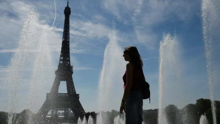 La ville de Paris enregistre sa 99e journée de l'année à plus de 25°C ce lundi, un record