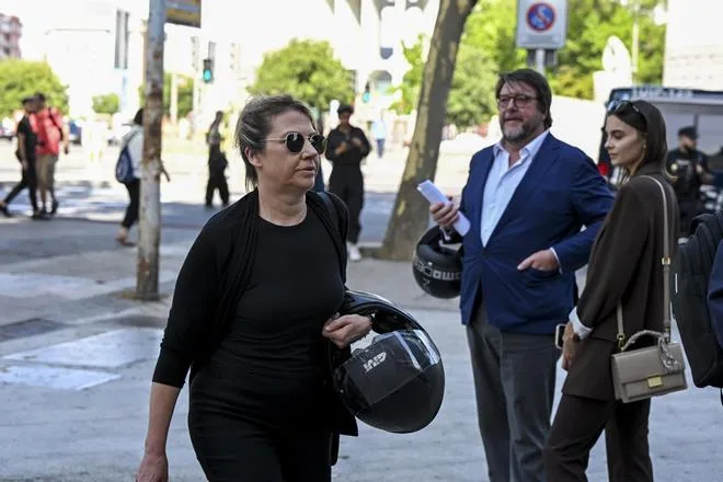 La asistente de Begoña Gómez recurre para que sea otro juez el que decida si la lleva a juicio ante la próxima jubilación de Peinado