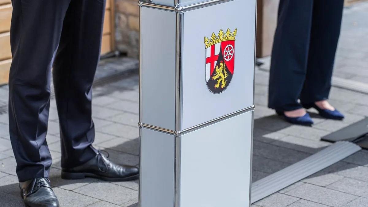 Schwarz-Rot: Die ersten 100 Tage von CDU und SPD in Rheinland-Pfalz