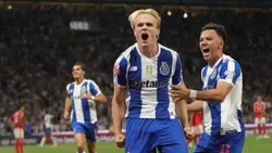 Cinco pontos de vantagem à 7.ª jornada: só o FC Porto o fez e acabou campeão