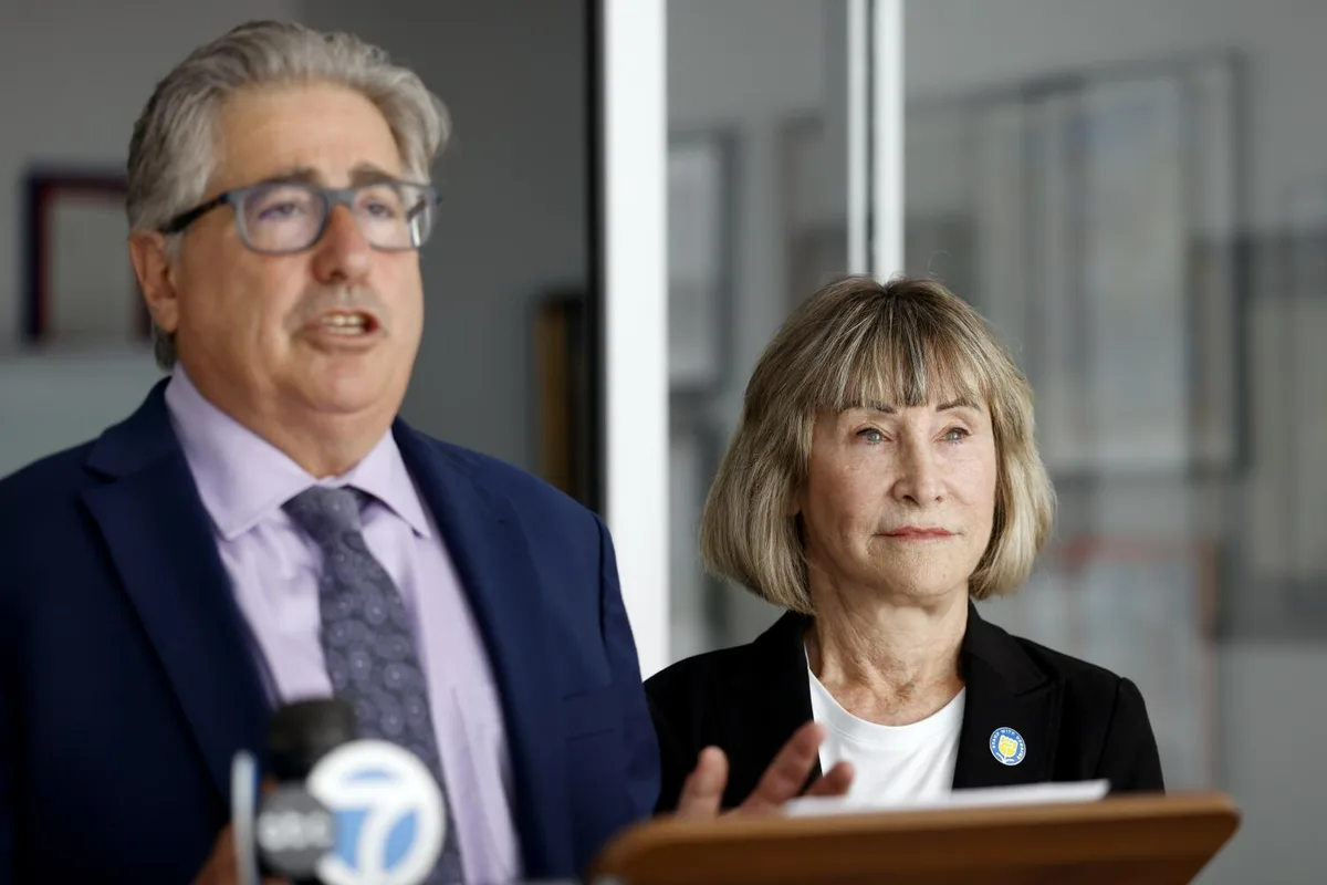 Beverly Hills substitute teacher said she was fired over anti-Trump posts. Now she's suing the district