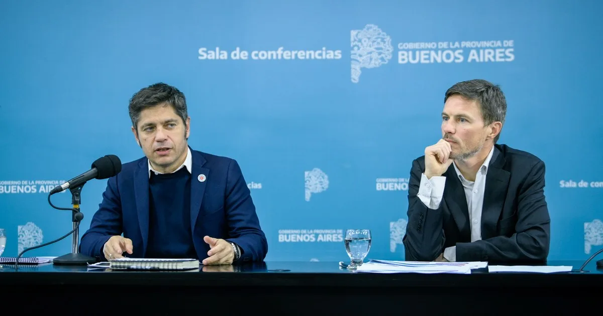 "Sí hay una pistola en la cabeza": Kicillof en una cruzada contra Milei por el endeudamiento y la morosidad de las familias