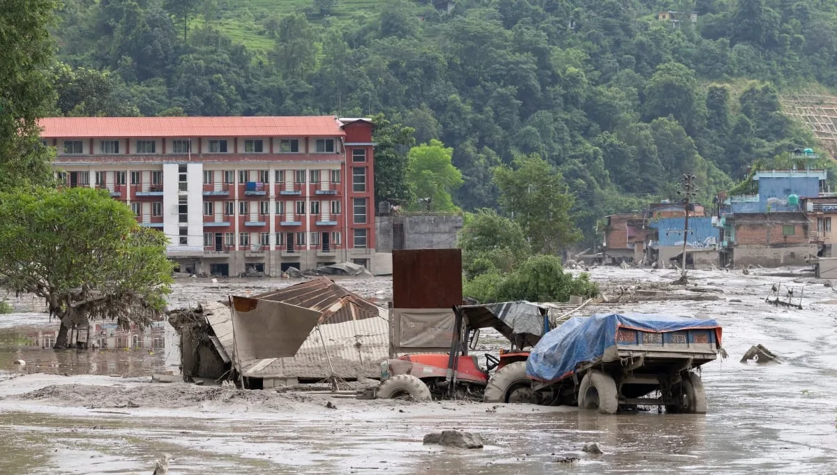 Avalancha golpeó a Nepal en solo 7 minutos: Avanzó a 188 kilómetros por hora... y creó 2 enormes lagos
