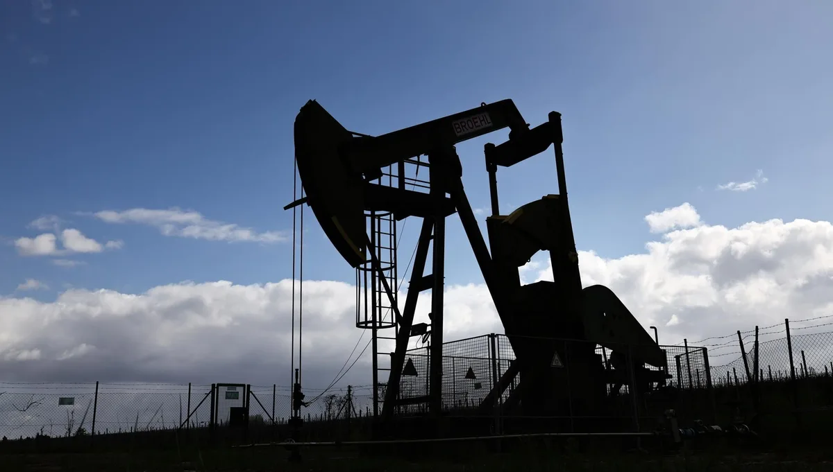 Escalada en la guerra EU-Irán dispara precios del petróleo: Brent sube a 108 dólares por barril