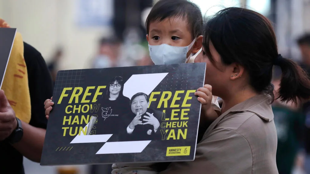 À Hong Kong, jusqu'à sept ans de prison pour trois militants de la mémoire de Tiananmen