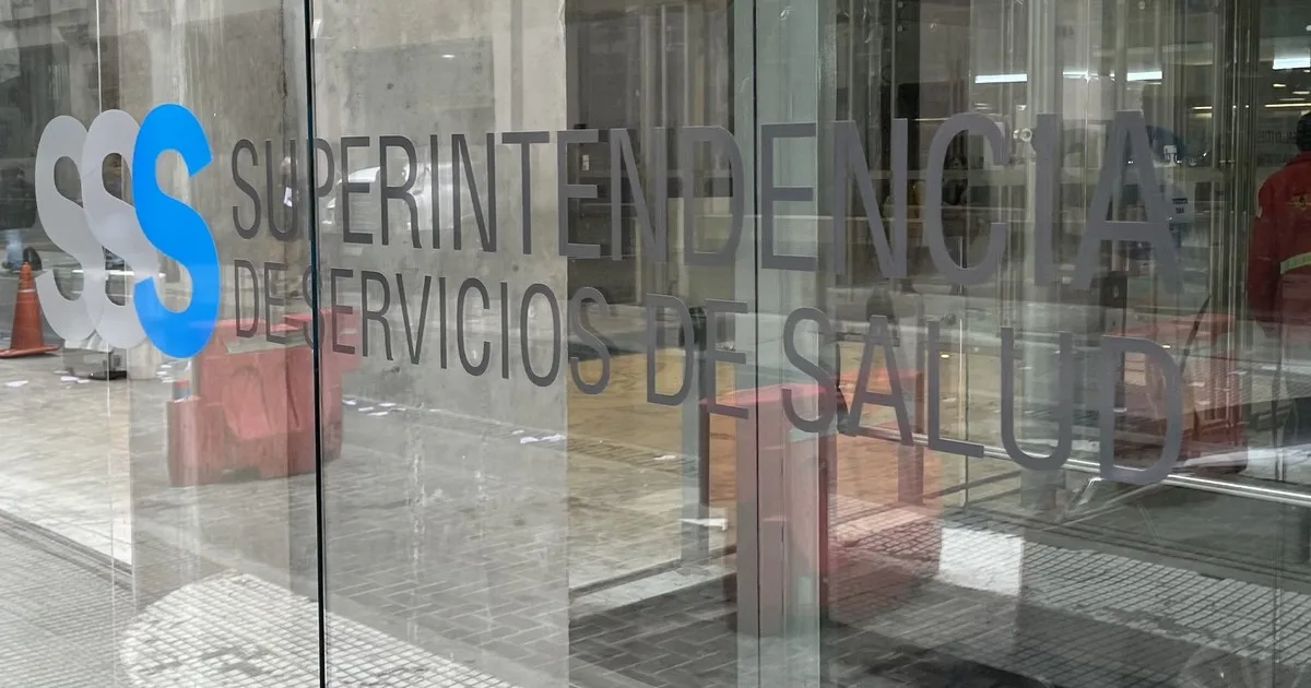 El Gobierno dio de baja a 18 prepagas y mutuales: cuáles son y por qué se tomó la medida