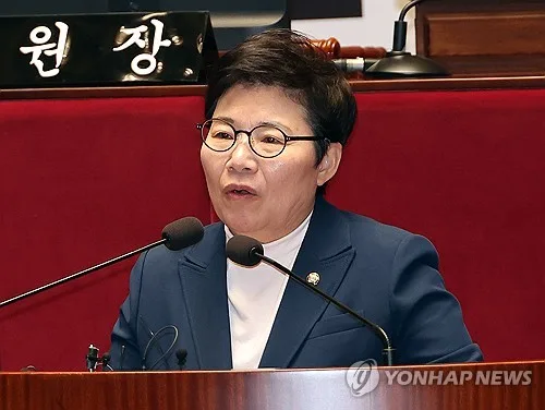 국힘 정책위의장에 3선 임이자 의원 내정…내일 의총 추인