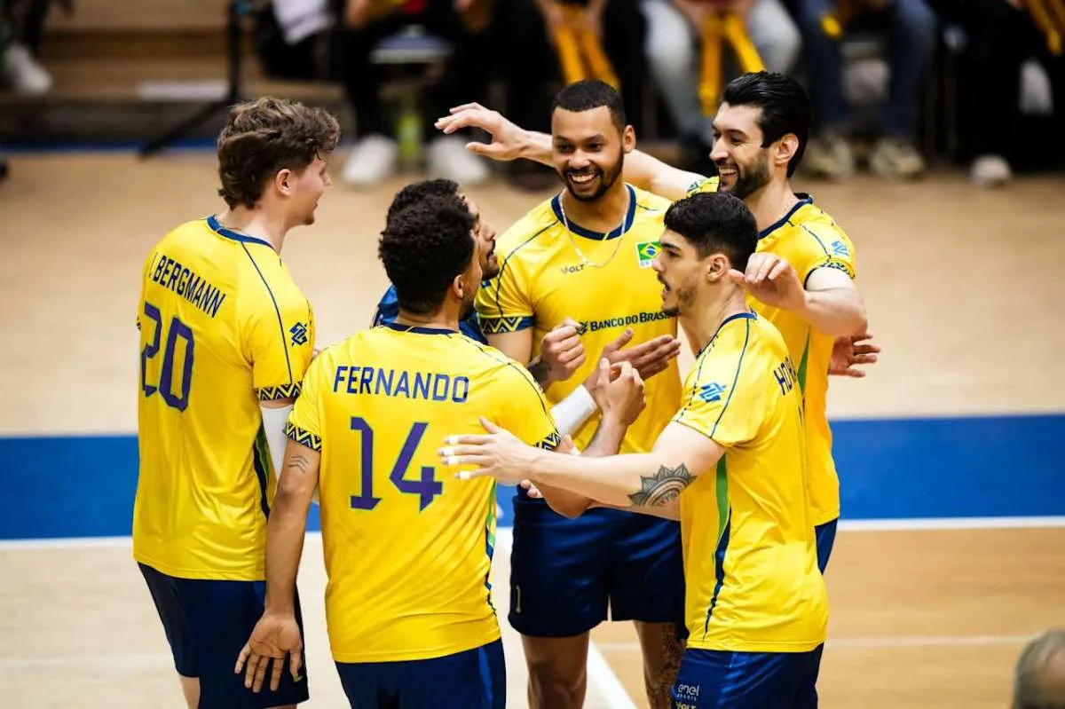 Brasil bate Colômbia e soma terceira vitória consecutiva no Sul-Americano Masculino de Vôlei