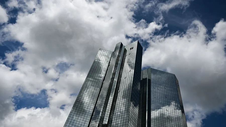 Kommentar: Passt auf die Deutsche Bank auf