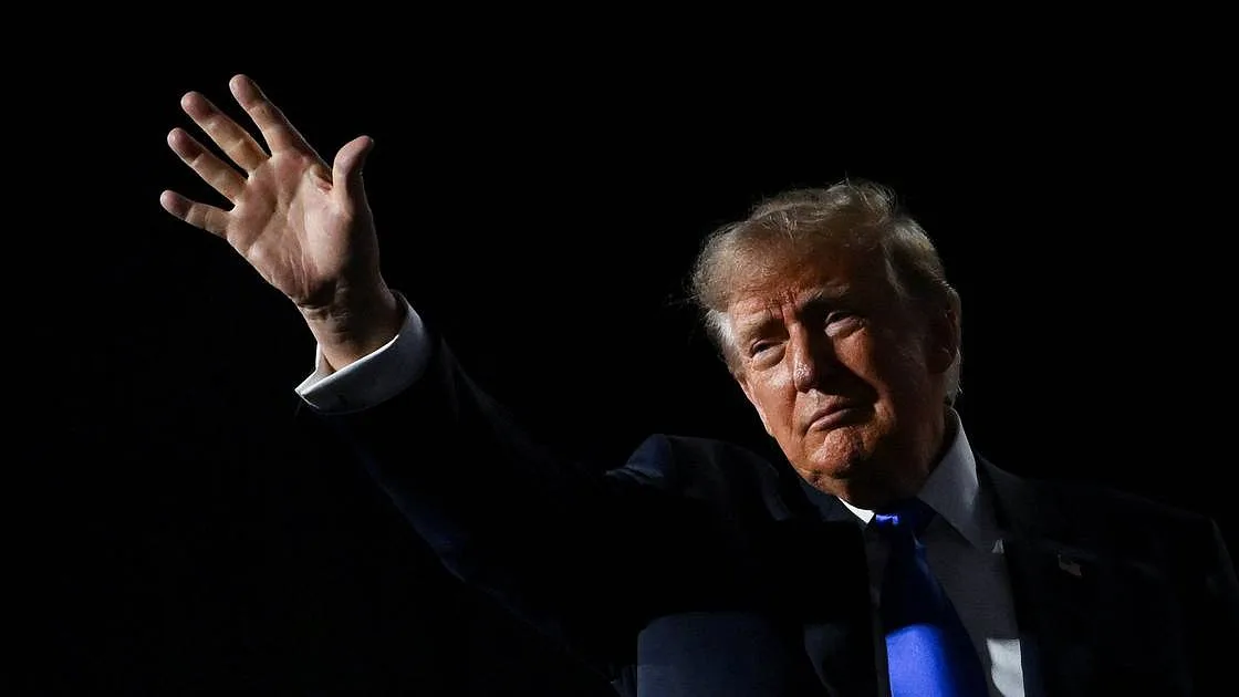 Trump está "aberto" a negociações com Irão para terminar conflito