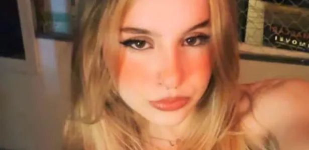Jovem assassinada pelo namorado em SC foi morta por asfixia, indica laudo