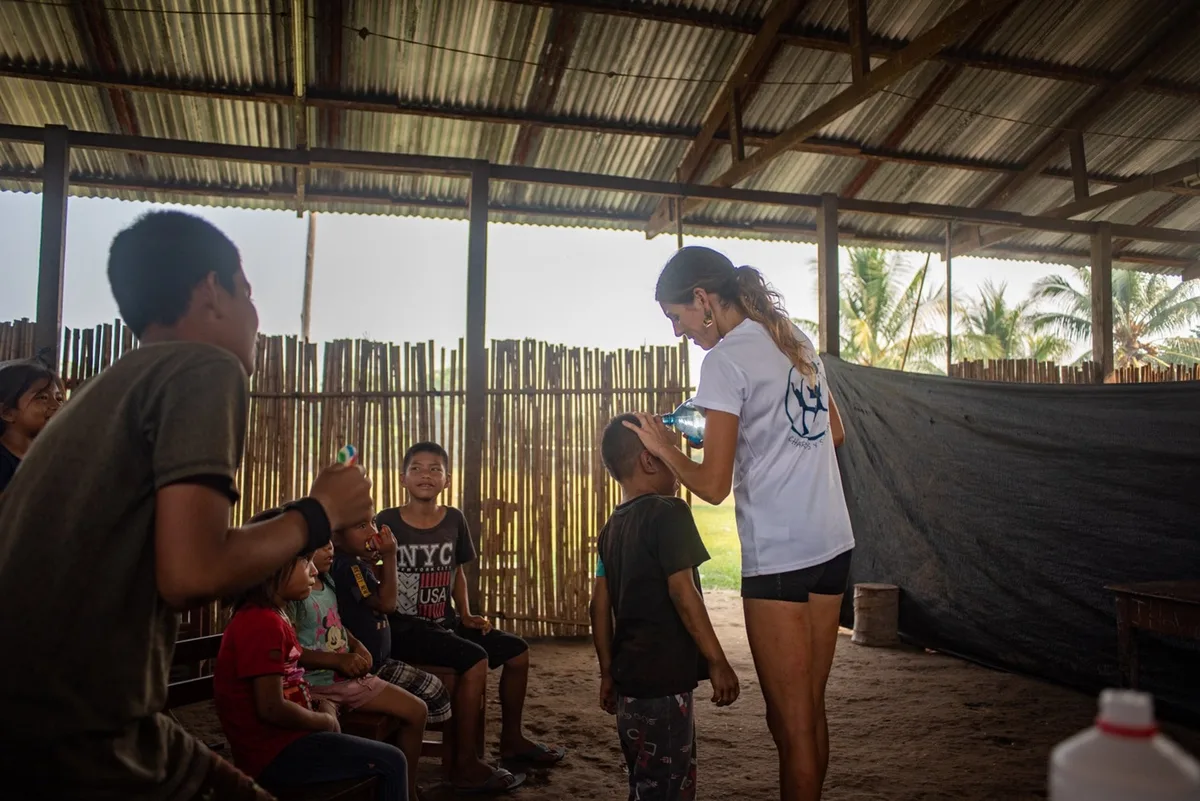 El Ágora Luis Toca acoge una charla sobre la sanidad en la Amazonía de Perú
