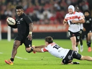 Rugby. Deux types de plaquages désormais interdits après un changement de règles