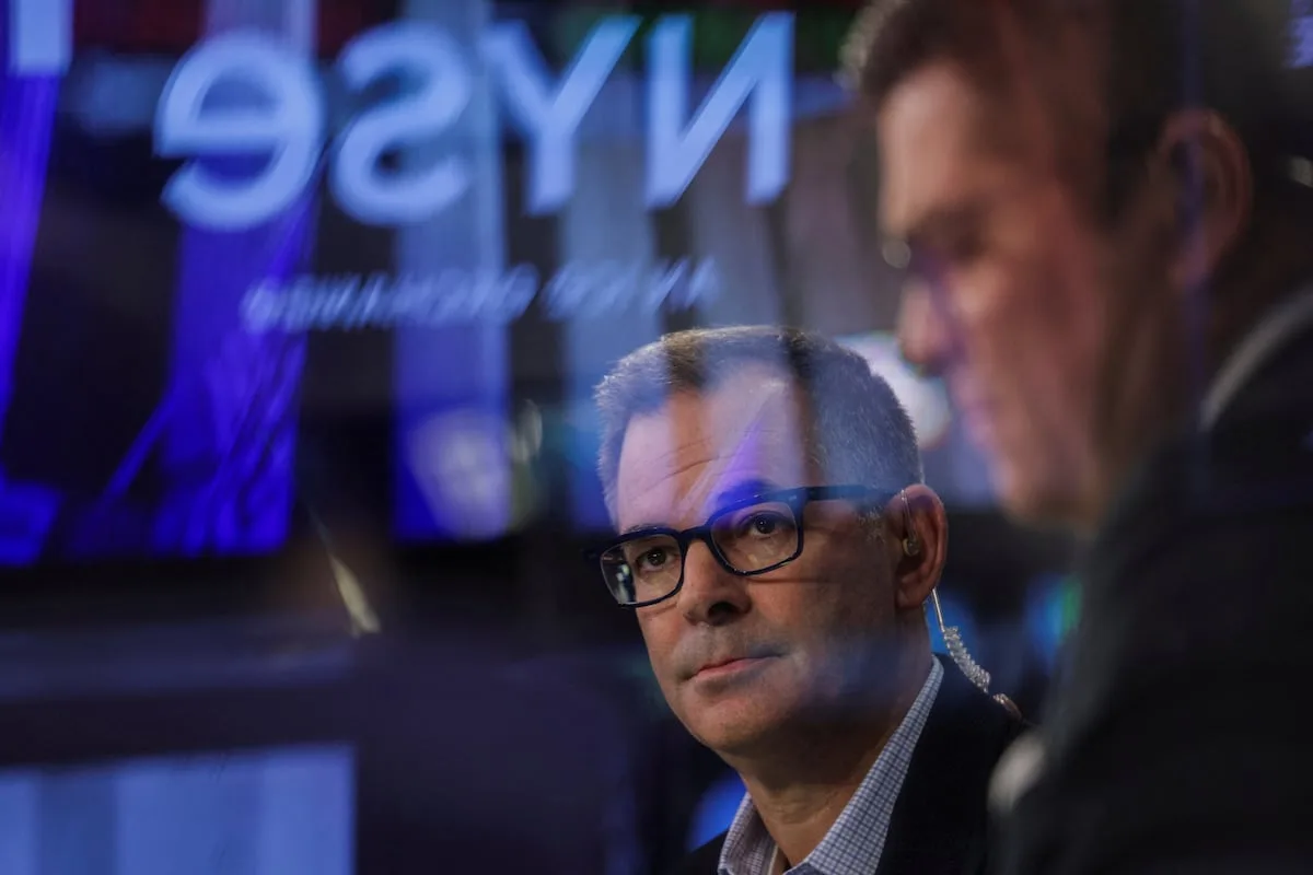 Hedge funds slide as AI bets unwind worldwide