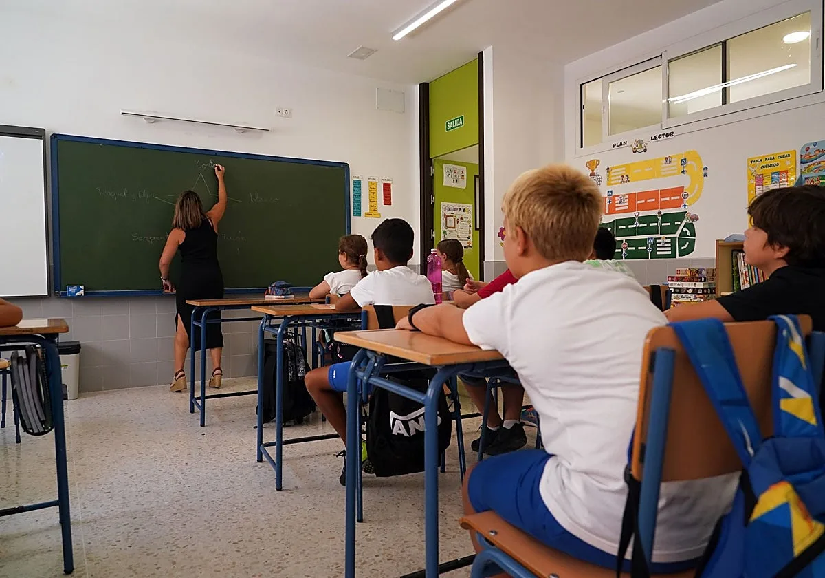 Condenan a una profesora de Primaria por expulsar a los alumnos del aula sin supervisión y hablarles de forma despectiva