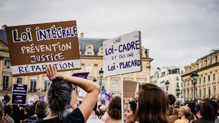 Infraction sur l'inceste, juridictions spécialisées… Quelles sont les mesures retenues par l'Assemblée nationale dans la proposition de loi intégrale contre les violences sexuelles ?