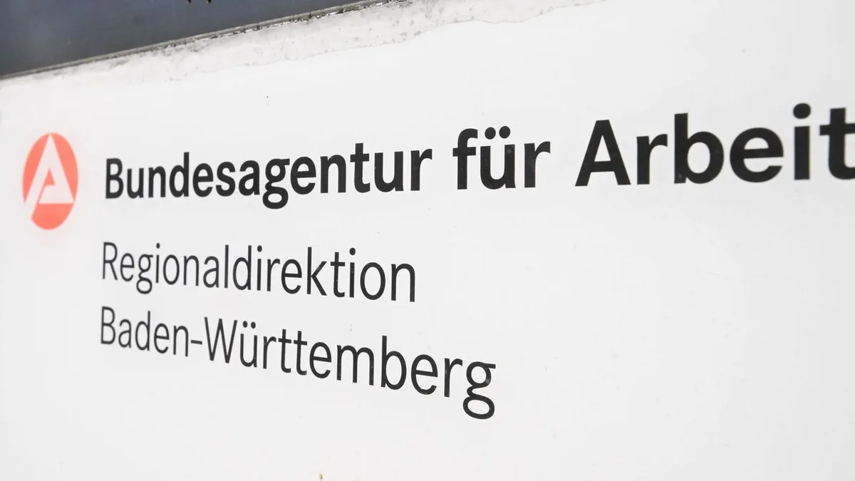 Arbeitsmarktprognose für 2027: Arbeitsagentur: Arbeitslosigkeit steigt - aber weniger stark