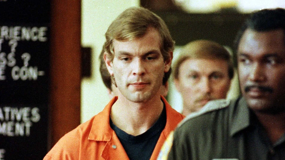 La captura de Jeffrey Dahmer: cómo una víctima logró escapar y la policía descubrió sus crímenes