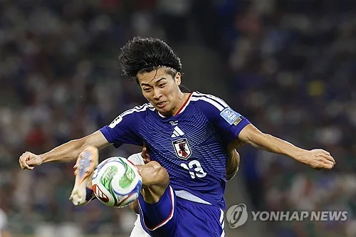 배준호 노렸던 리옹, 일본 국가대표 공격수 나카무라 영입