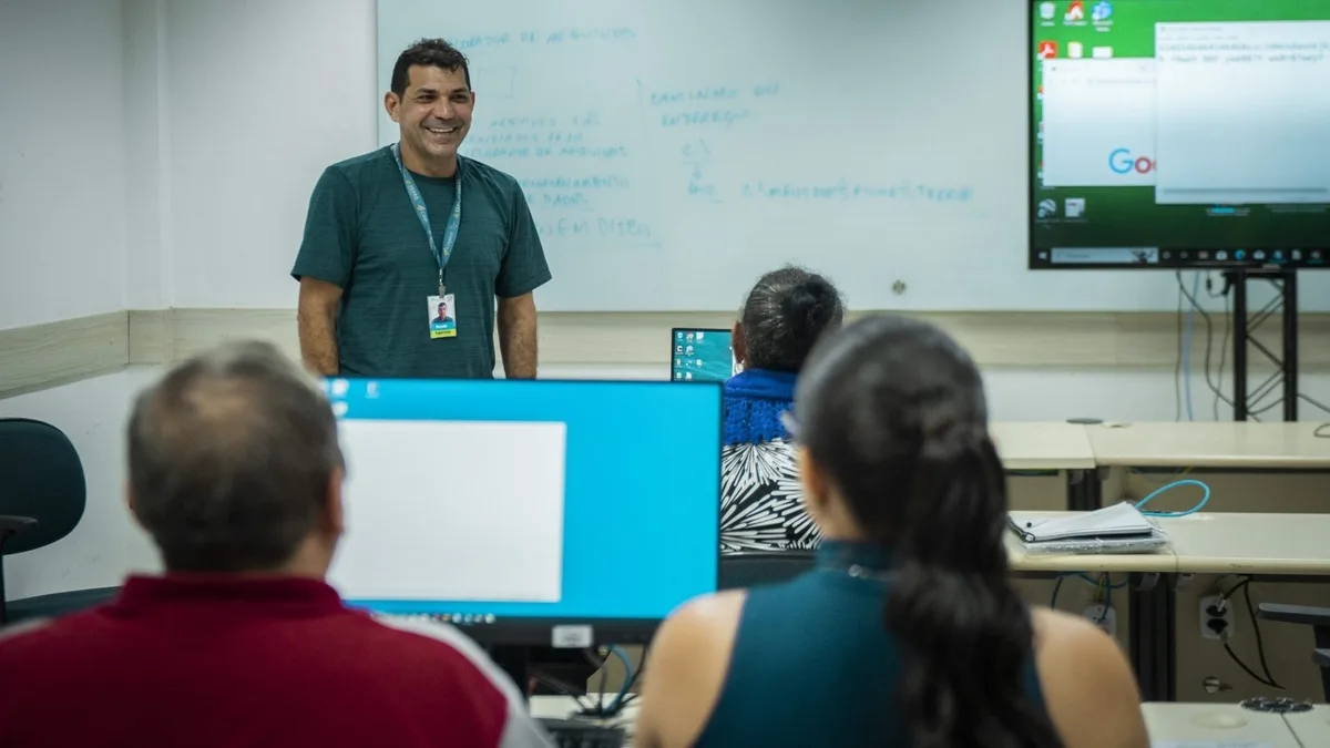 Cagece oferta mais de 90 vagas para cursos profissionalizantes gratuitos em Fortaleza