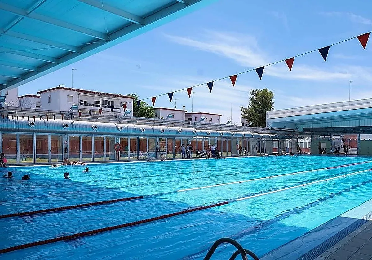 Las piscinas municipales de Sevilla afrontan sus últimos días: este domingo termina la temporada