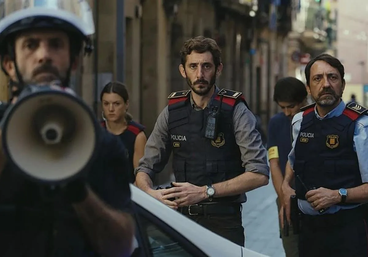 Crítica de 'Cronos' (***): Crónica policial del atentado terrorista en las Ramblas
