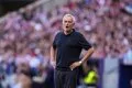 José Mourinho: "Son dos rojas claras, mi enhorabuena al Comité Técnico de Árbitros"