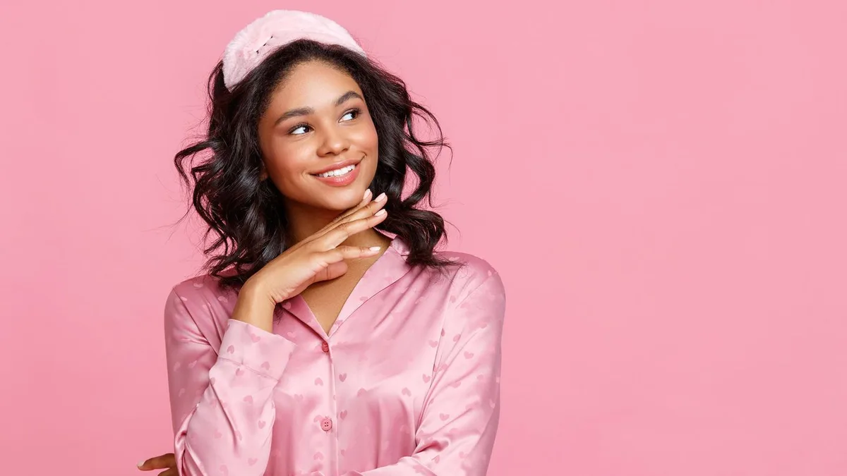 Modetrend: Einkuscheln mit Stil: Diese Homewear-Trends bringen uns durch ungemütliche Tage