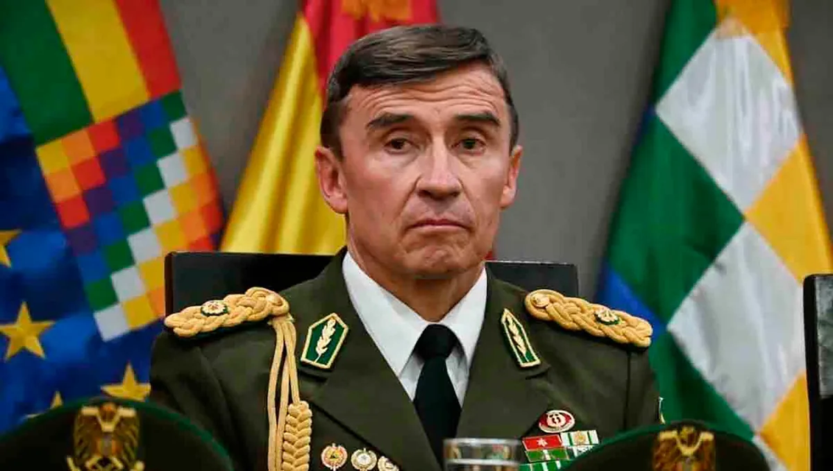 Renuncia el comandante de la Policía en Bolivia en medio de una investigación por la filtración de audios