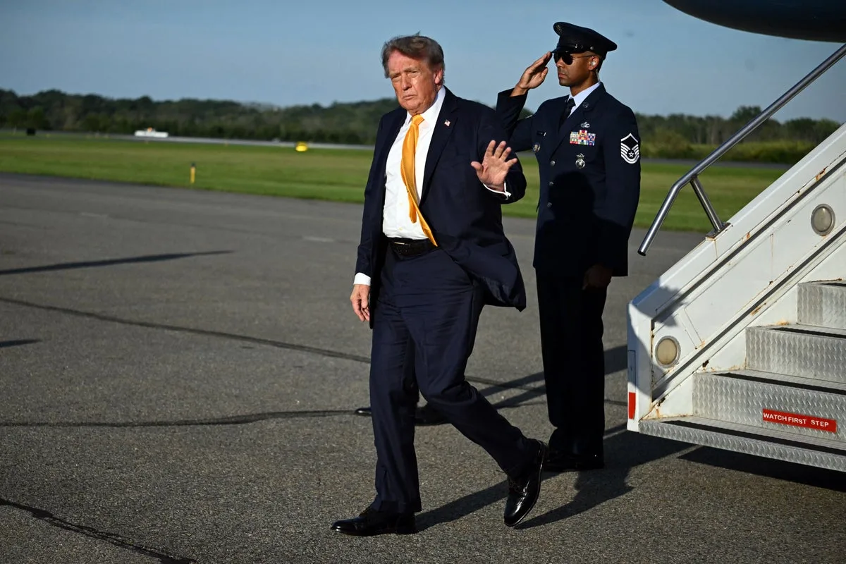 ‘What’s going on with Trump’s hair?’ Internet puzzled over president’s new brunette coiffure