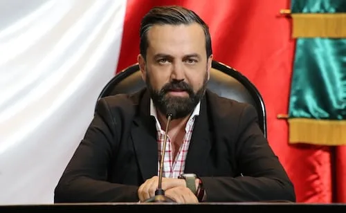 Arturo Ávila llama a Inzunza a pedir licencia; Noroña propone "sacrificio" político por el movimiento