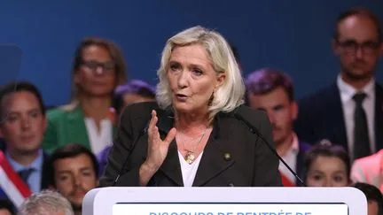 Est-il vrai que "70% des Français sont éligibles" à un logement du parc social et que "seulement 11% d'entre eux en bénéficient", comme l'affirme Marine Le Pen ?