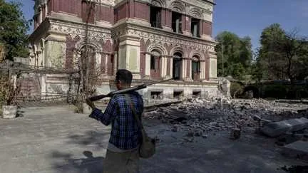 En Birmanie, quatorze morts après une frappe aérienne de l'armée sur un monastère où des civils étaient réunis