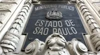 Polícia investiga morte de uma família de japoneses em apartamento no PR