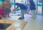 Veterinário socorre bebê recém-nascida engasgada em pet shop no ES