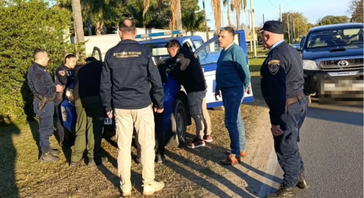 Detuvieron a cuatro sospechosos por el crimen de un gestor de Córdoba e incautaron armas, vehículos y dinero