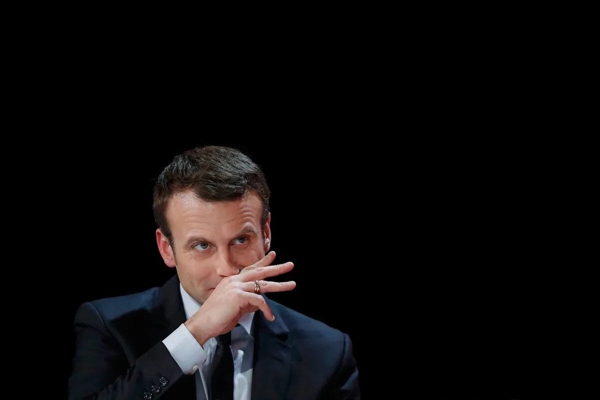 Proibição das redes sociais a menores de 15 anos chumbada em França pelo Constitucional