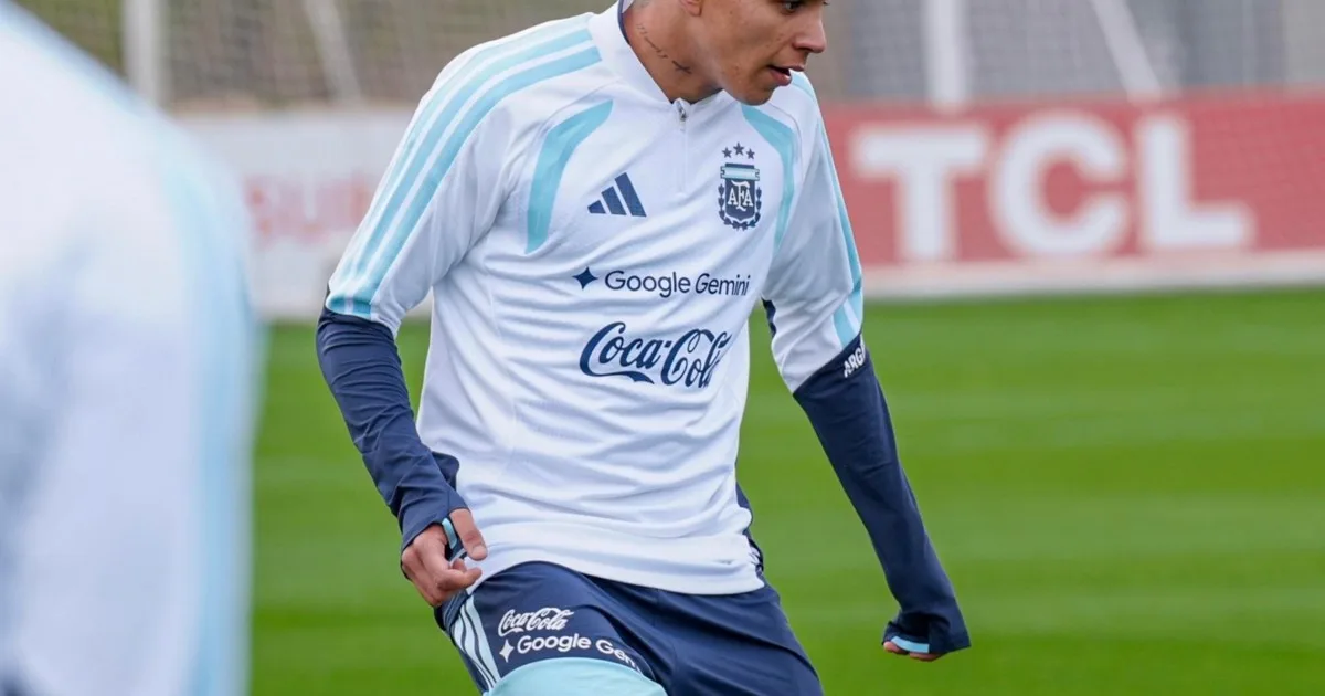 Las fotos de la vida y un mensaje emocionante de la mamá de Leonel Flores por la convocatoria a la Selección