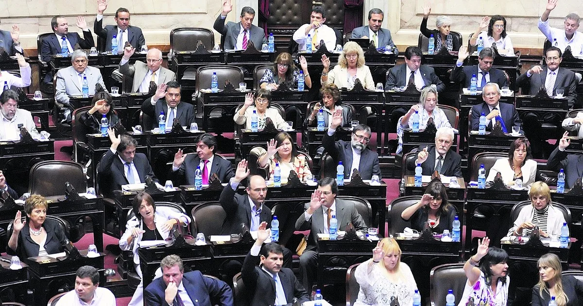 El gobierno logró aferrar a sus aliados pero el precio de esas adhesiones es cada vez más alto
